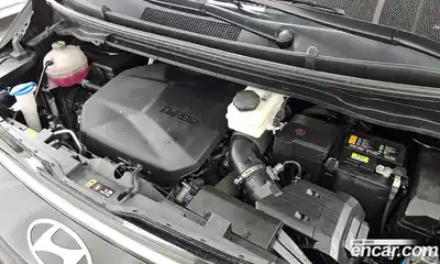 Hyundai Staria 2024 2.2 автомат (гидро), миниатюра 6