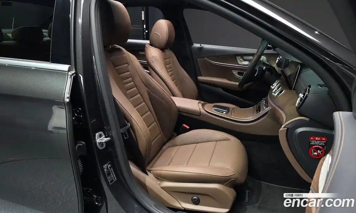 Mercedes-Benz E-Class 2021 2.0 гидро, фото 17