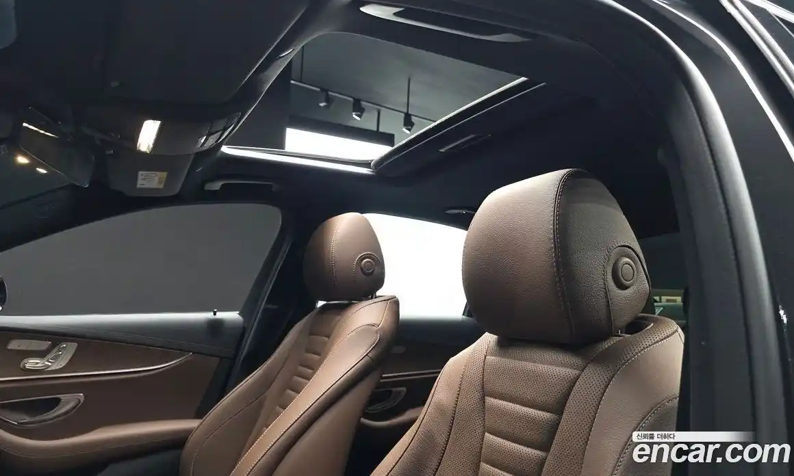 Mercedes-Benz E-Class 2021 2.0 гидро, фото 22