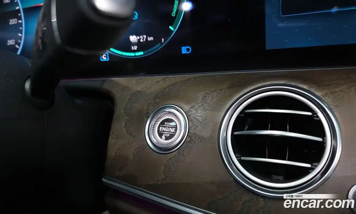 Mercedes-Benz E-Class 2021 2.0 гидро, фото 24