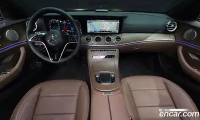 Mercedes-Benz E-Class 2021 2.0 гидро, миниатюра 10