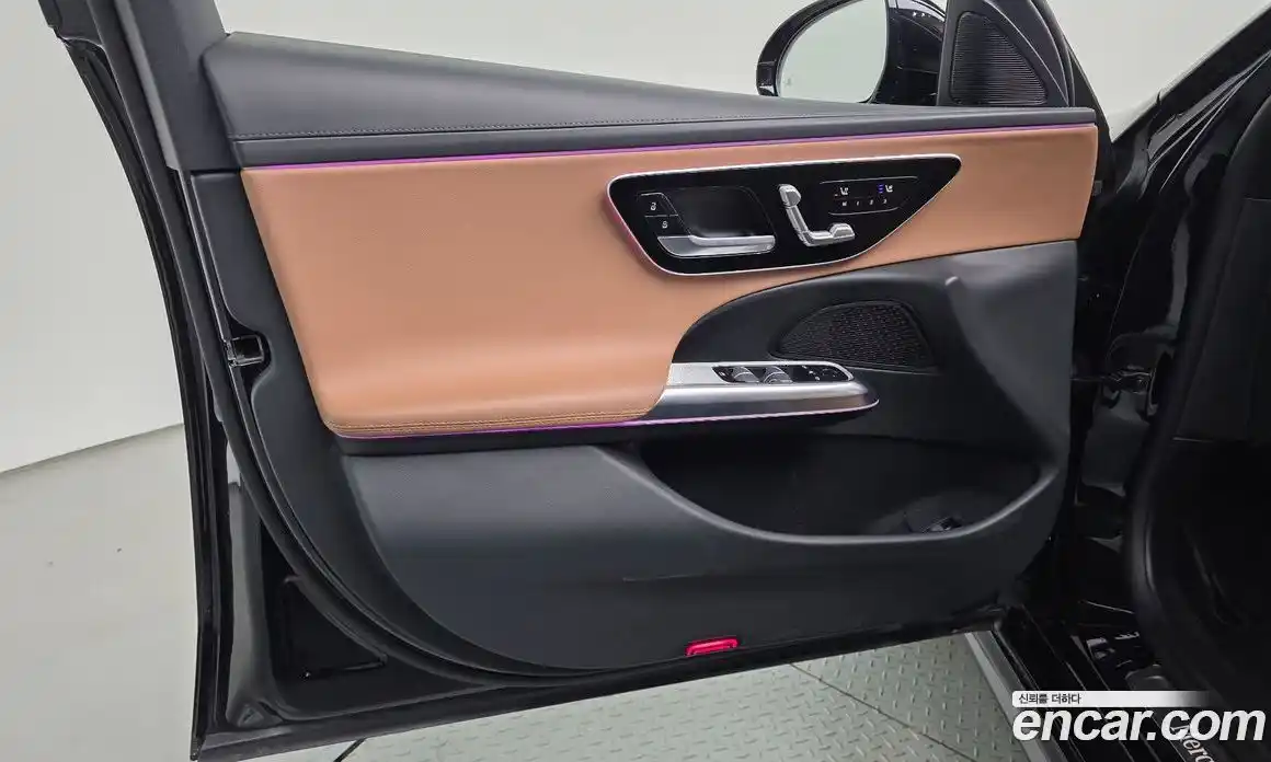 Mercedes-Benz E-Class 2024 2.0 гидро, фото 14
