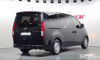 Hyundai Staria 2023 2.2 гидро, миниатюра 2