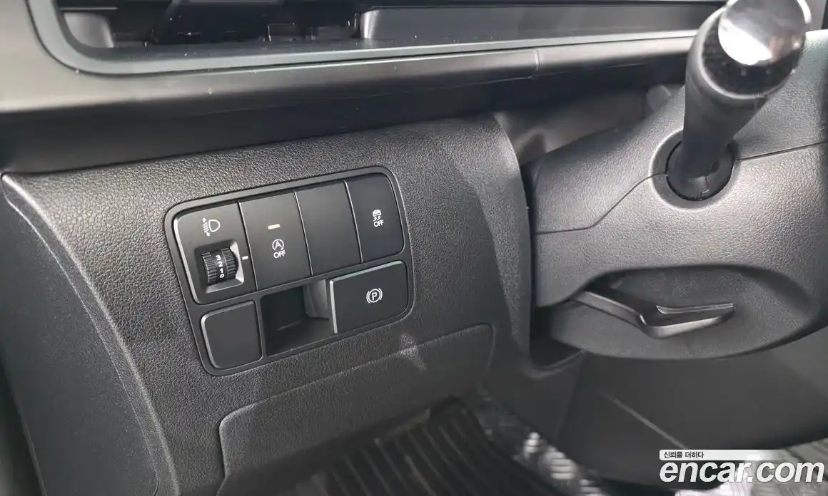 Hyundai Staria 2023 2.2 гидро, фото 29
