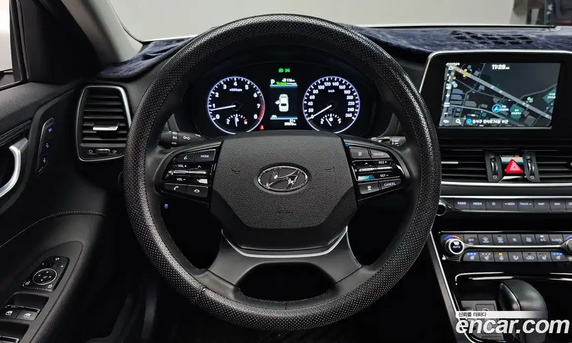 Hyundai Grandeur 2019 2.4 гидро, фото 17