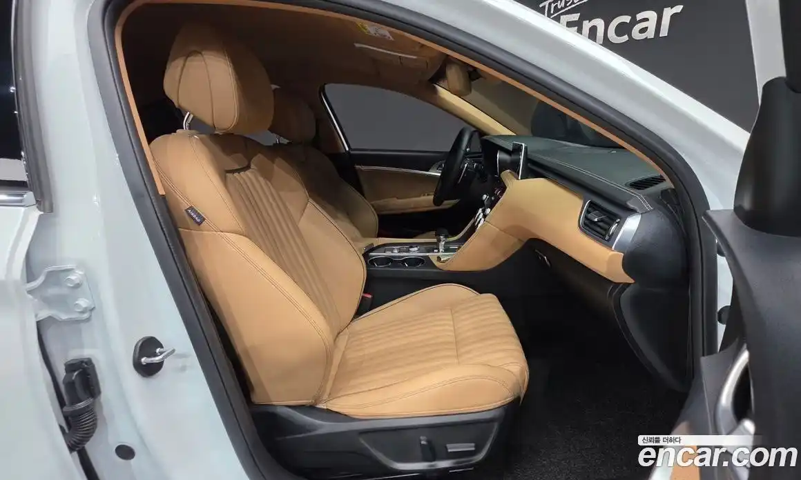 Genesis G70 2021 2.0 автомат (гидро), фото 13