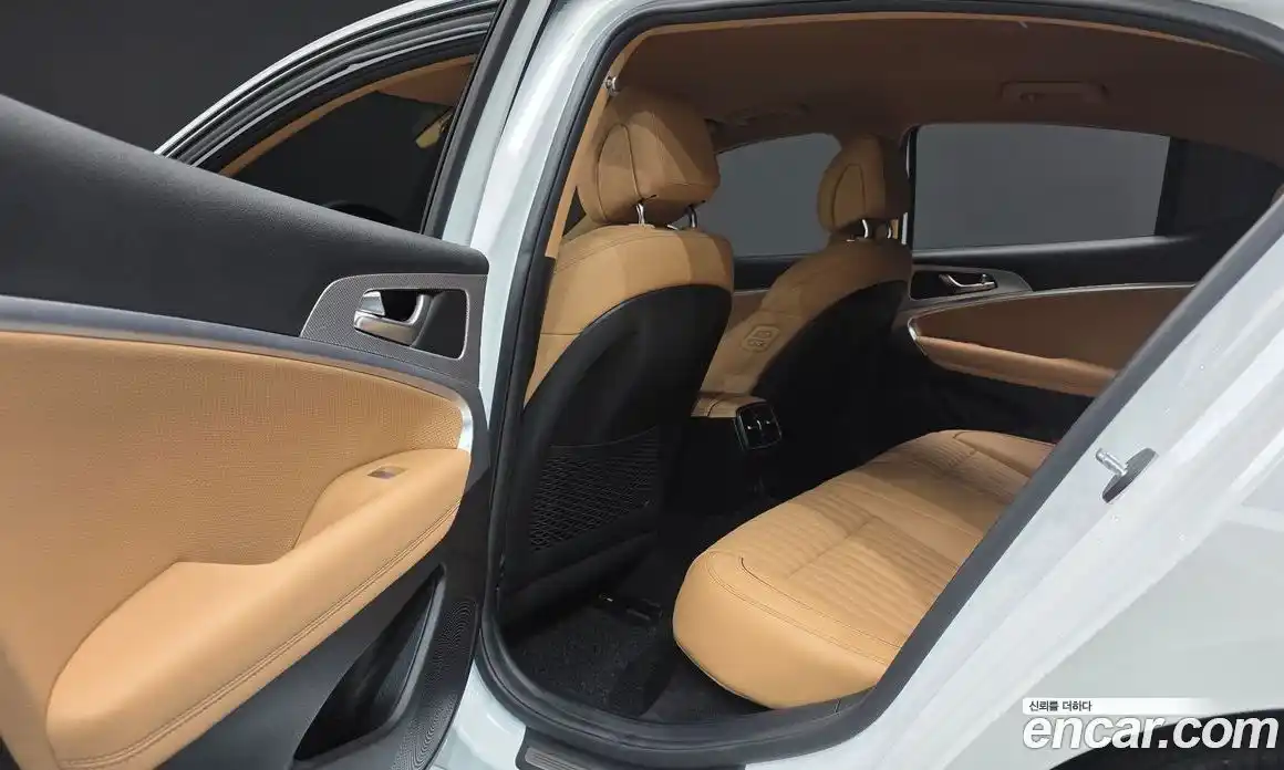Genesis G70 2021 2.0 автомат (гидро), фото 29