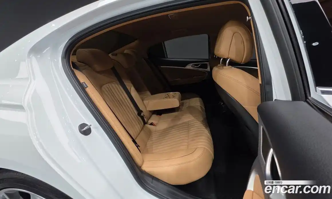 Genesis G70 2021 2.0 автомат (гидро), фото 30