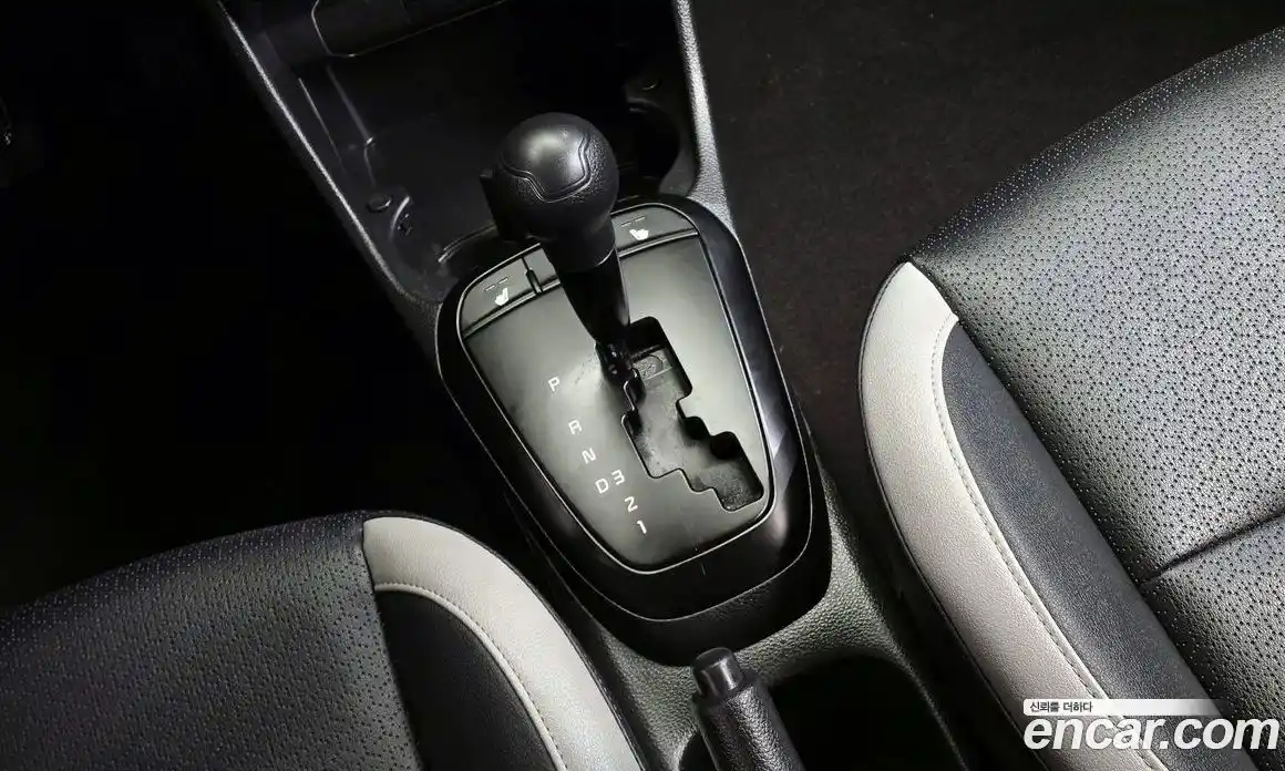 Kia Morning 2022 1.0 гидро, фото 12