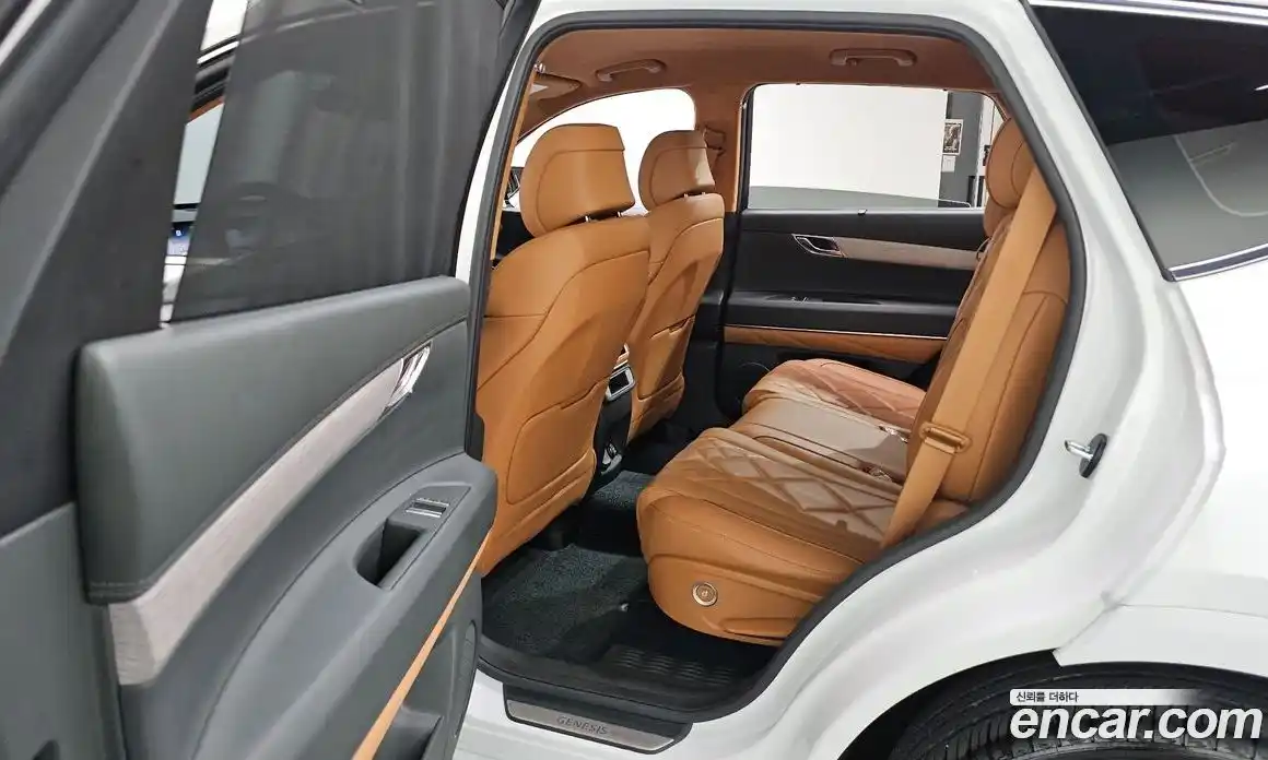 Genesis GV80 2024 2.5 гидро, фото 25