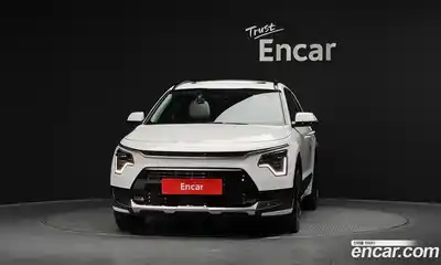Kia Niro 2022 1.6 автомат (гидро), миниатюра 3