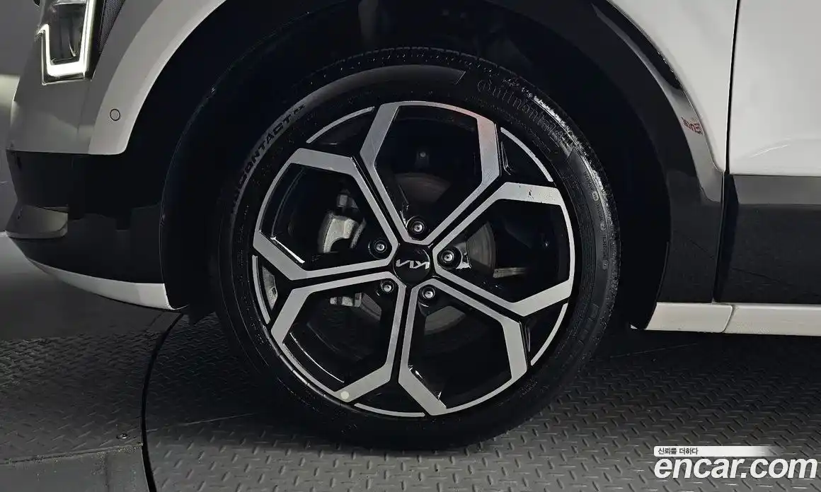 Kia Niro 2022 1.6 автомат (гидро), фото 5
