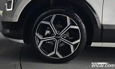 Kia Niro 2022 1.6 автомат (гидро), миниатюра 5