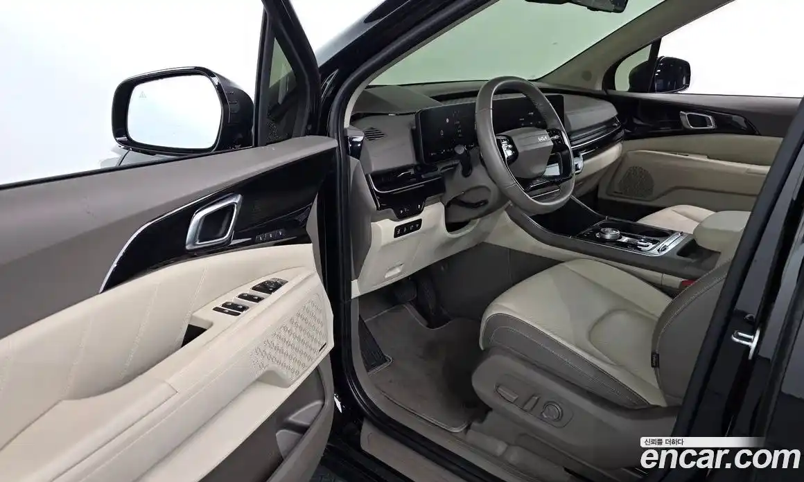 Kia Carnival 2025 2.2 автомат (гидро), фото 13