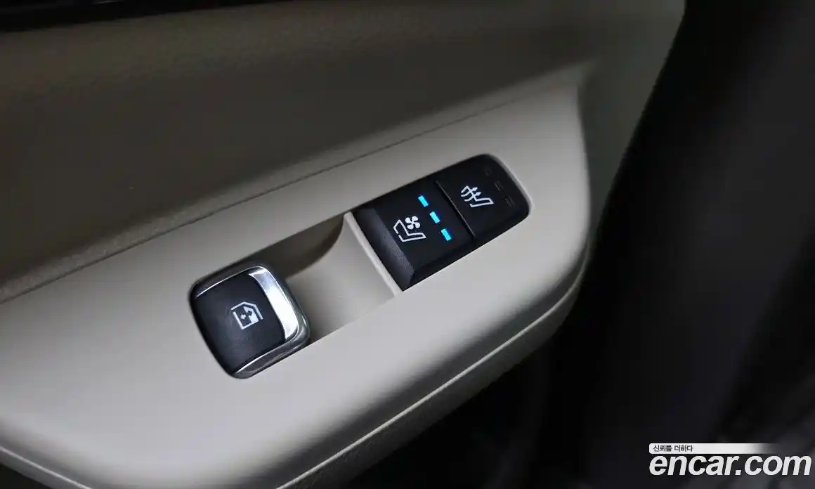Kia Carnival 2025 2.2 автомат (гидро), фото 30