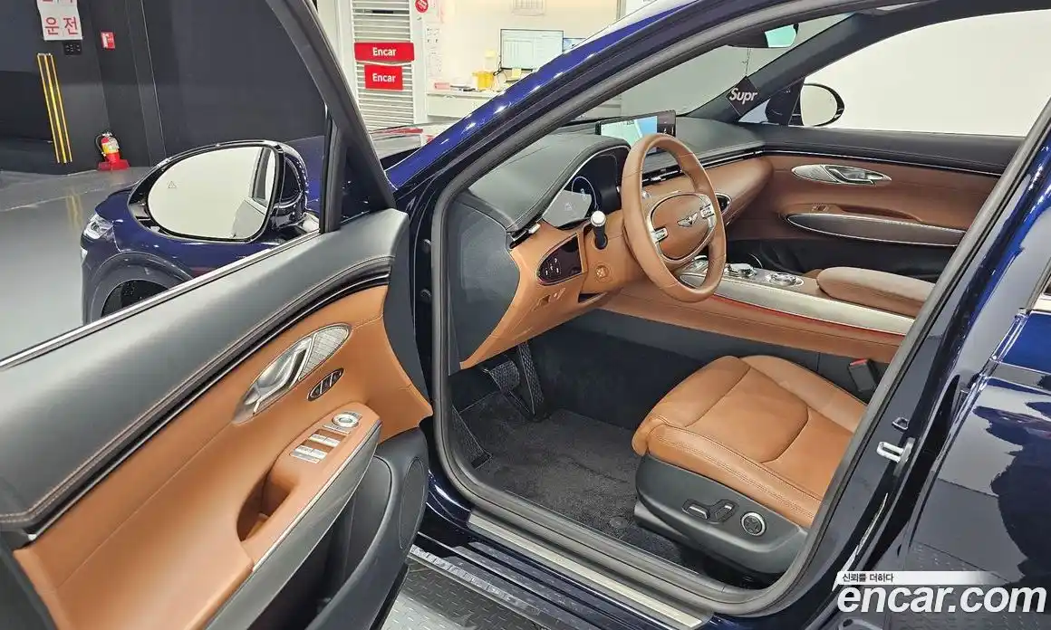 Genesis GV70 2024 2.5 автомат (гидро), фото 10