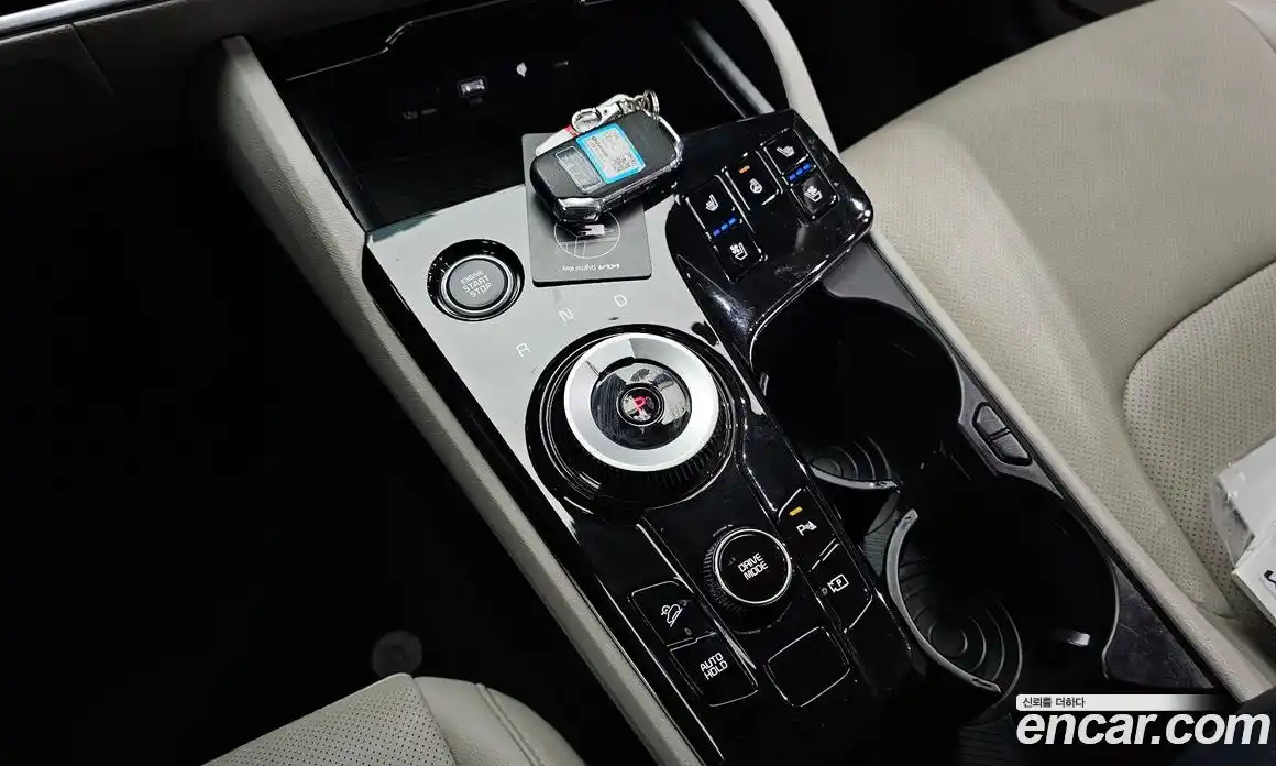 Kia Sportage 2023 1.6 автомат (гидро), фото 12