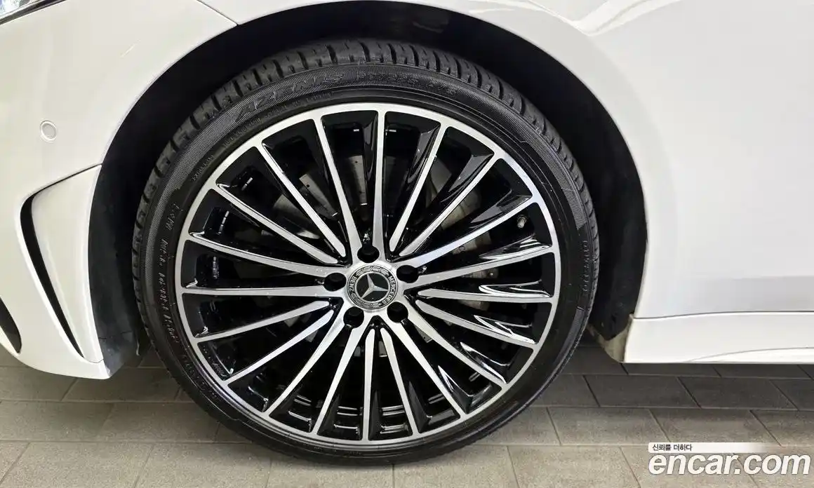 Mercedes-Benz CLS-Class 2022 3.0 гидро, фото 5