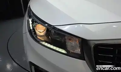 Kia Canival 2019 2.2 гидро, миниатюра 8