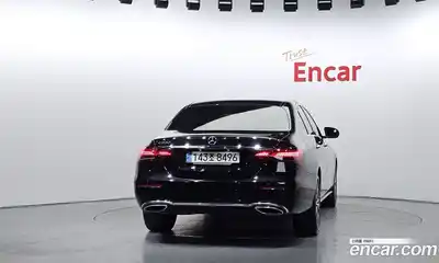 Mercedes-Benz E-Class 2021 2.0 автомат (гидро), миниатюра 4