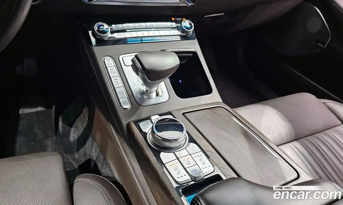 Genesis G90 2019 3.8 гидро, фото 12