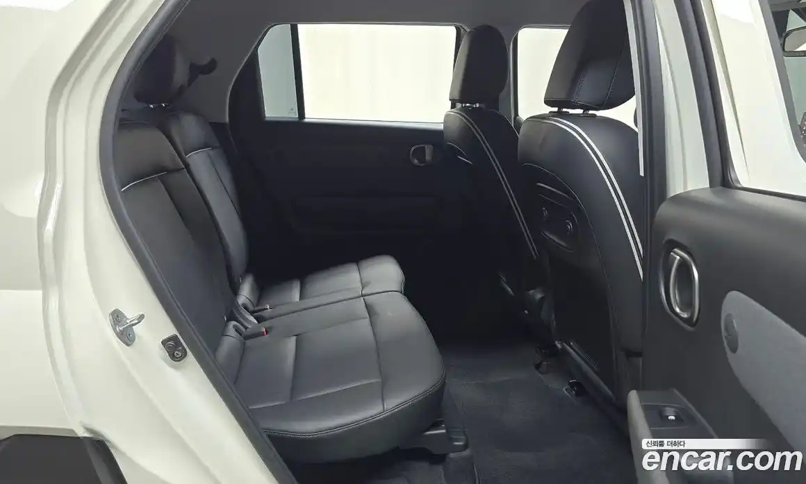 Hyundai Casper 2024 0.2 автомат (гидро), фото 17