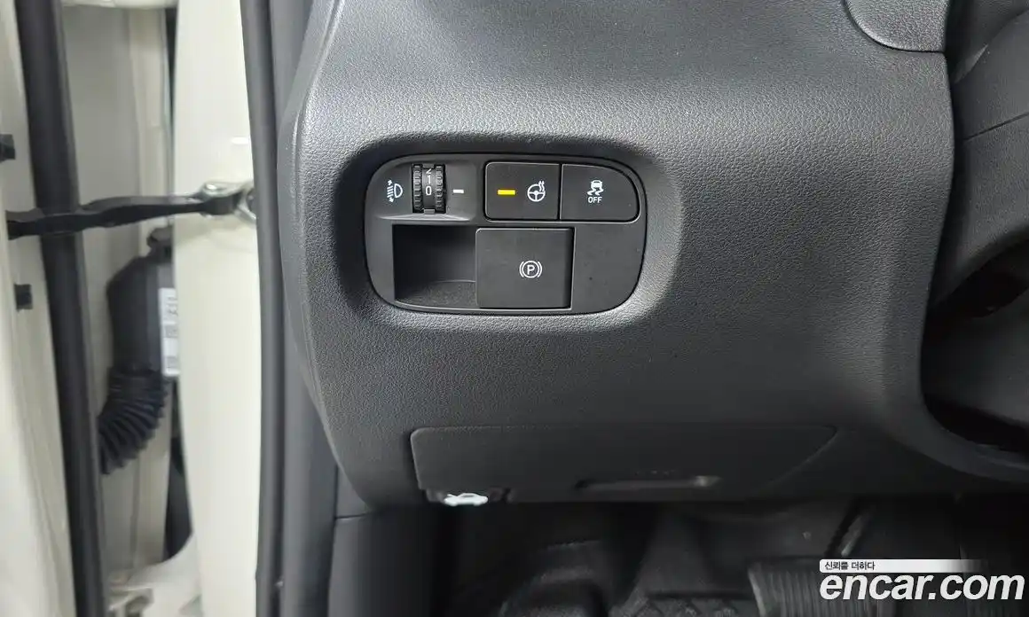 Hyundai Casper 2024 0.2 автомат (гидро), фото 28