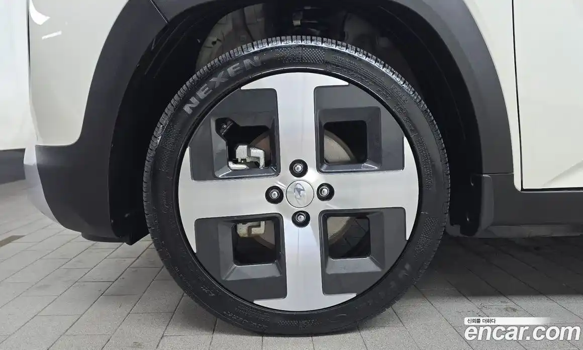 Hyundai Casper 2024 0.2 автомат (гидро), фото 5