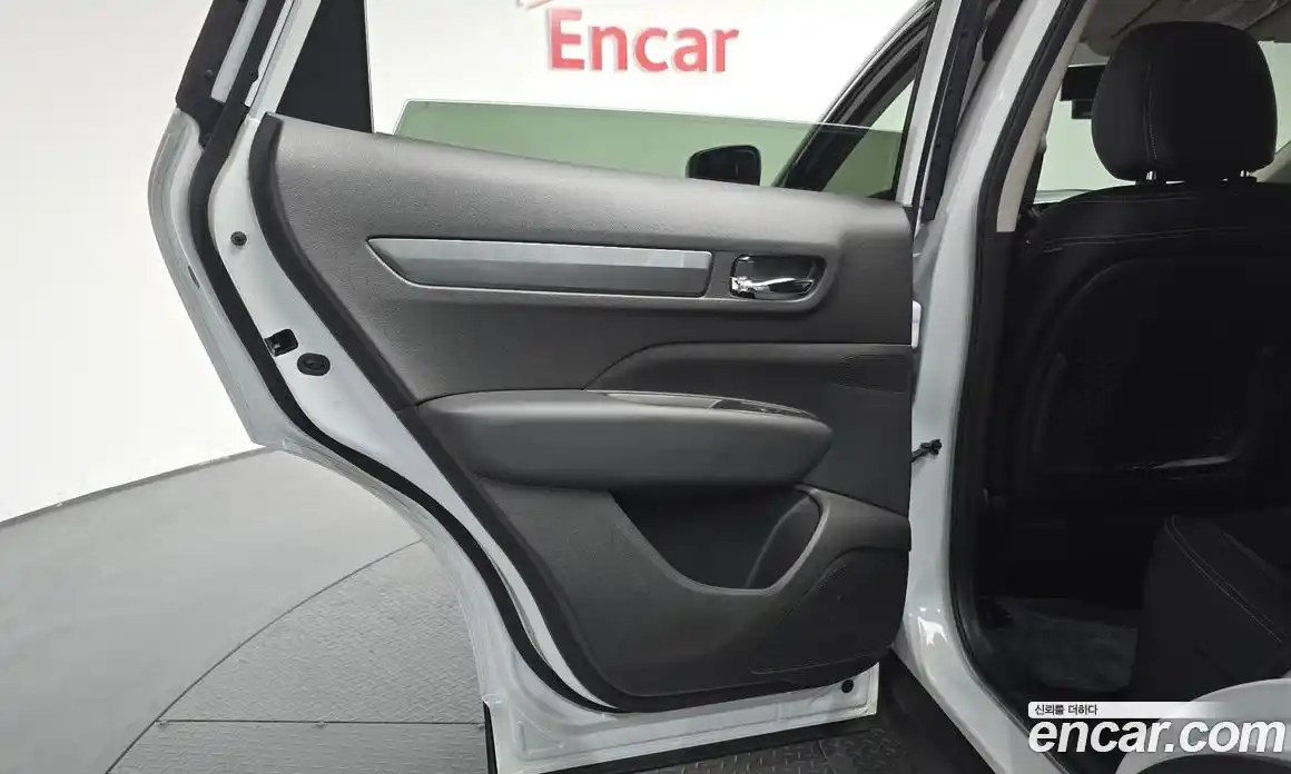 Renault QM6 2024 2.0 гидро, фото 14
