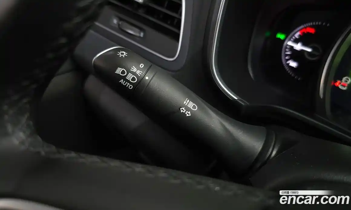 Renault QM6 2024 2.0 гидро, фото 28