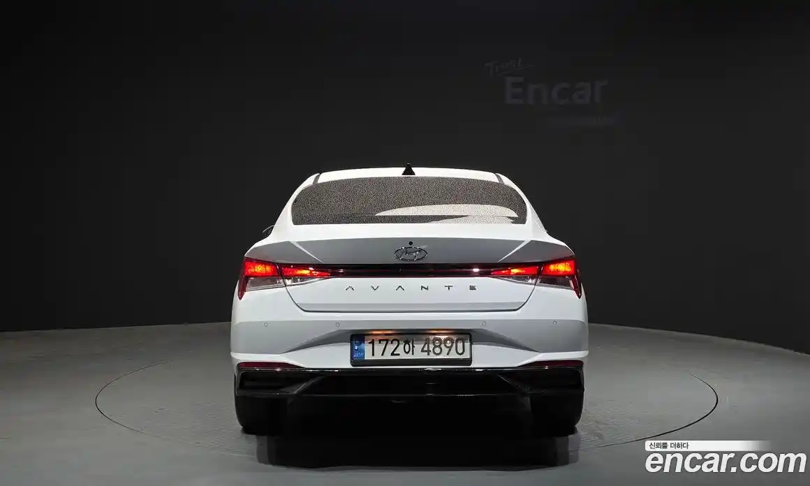 Hyundai Avante 2022 1.6 гидро, фото 4