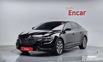 Renault SM6