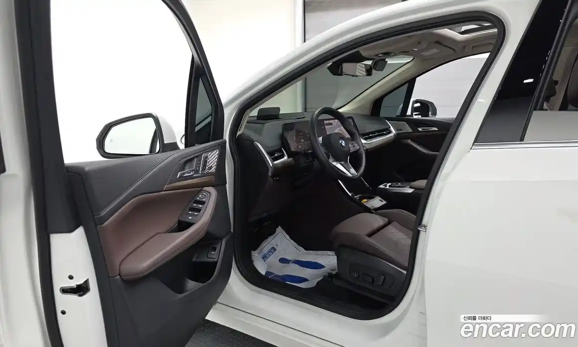 BMW 2-Series 2024 2.0 гидро, фото 13