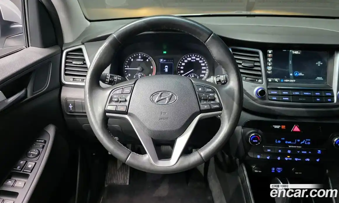 Hyundai Tucson 2017 1.7 гидро, фото 13