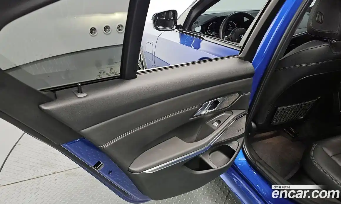 BMW 3-Series 2021 2.0 гидро, фото 14