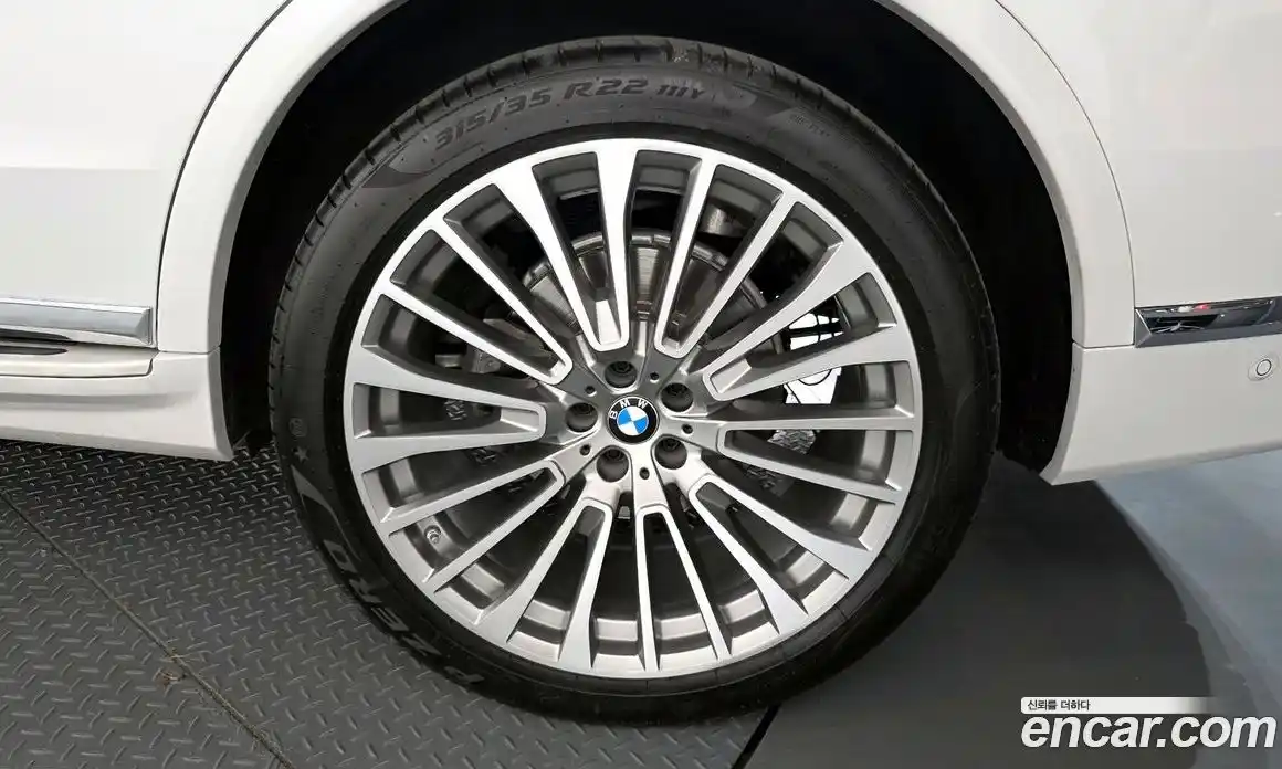 BMW X7 2022 3.0 гидро, фото 7