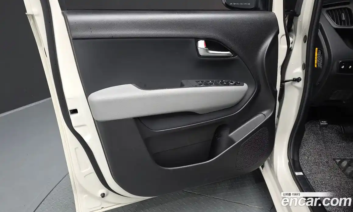 Kia Ray 2024 1.0 гидро, фото 14