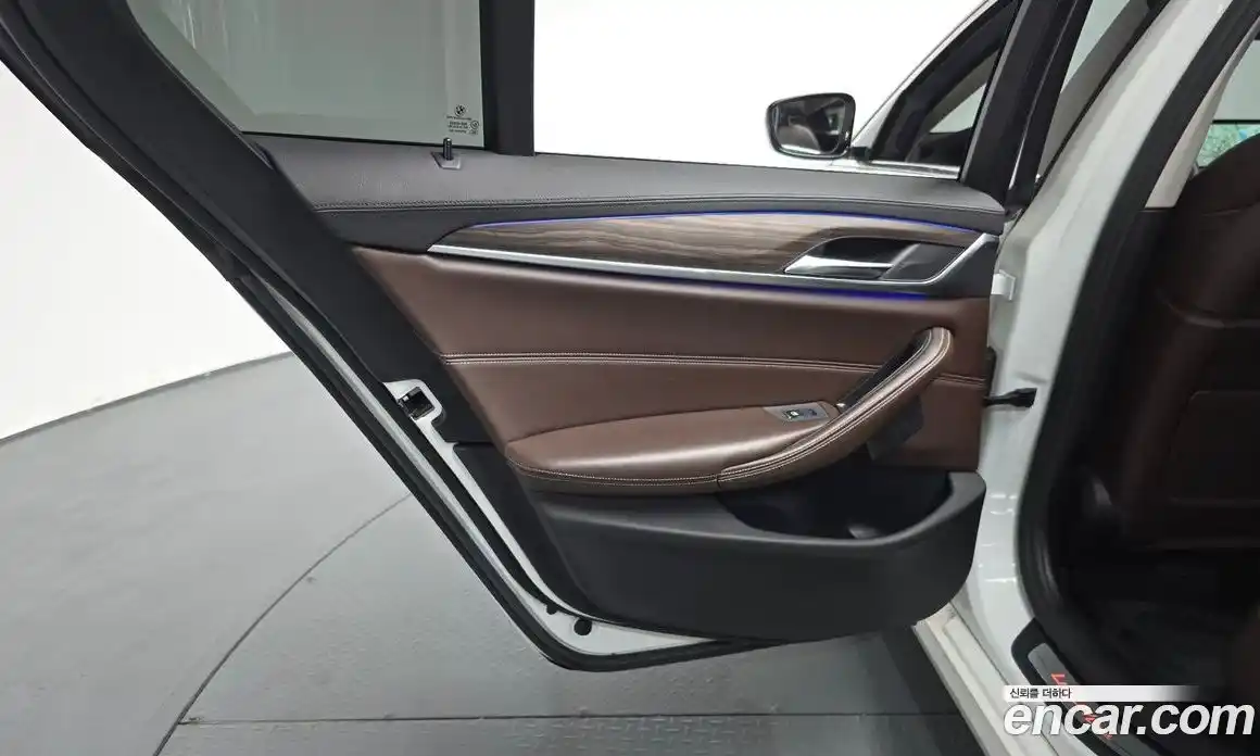 BMW 5-Series 2018 2.0 гидро, фото 14