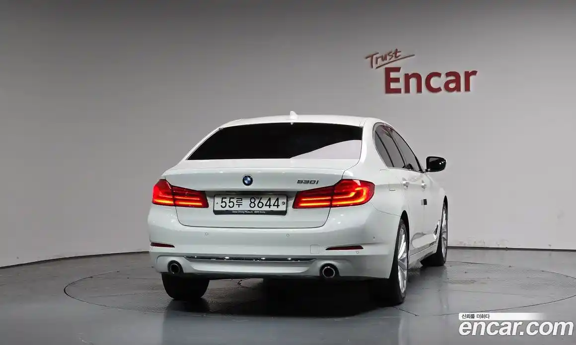 BMW 5-Series 2018 2.0 гидро, фото 3