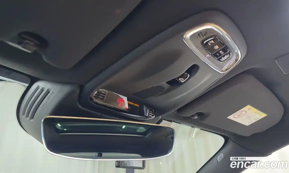 Volvo XC60 2018 2.0 автомат (гидро), фото 23