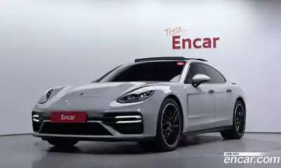 Porsche Panamera, 2022, 26 329 км