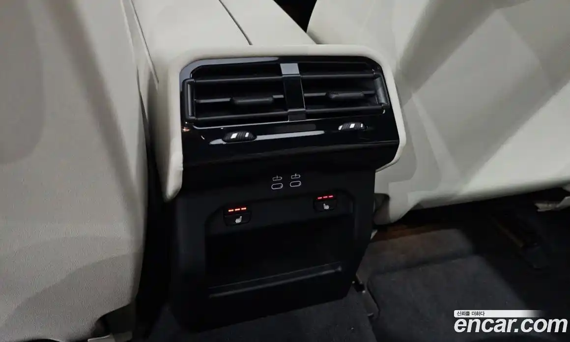 BMW 5-Series 2025 2.0 гидро, фото 29