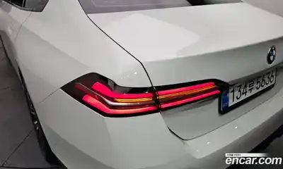 BMW 5-Series 2025 2.0 гидро, миниатюра 9