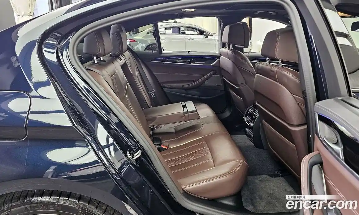 BMW 5-Series 2023 2.0 гидро, фото 18