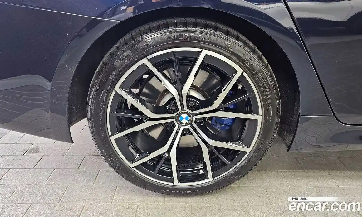 BMW 5-Series 2023 2.0 гидро, фото 5