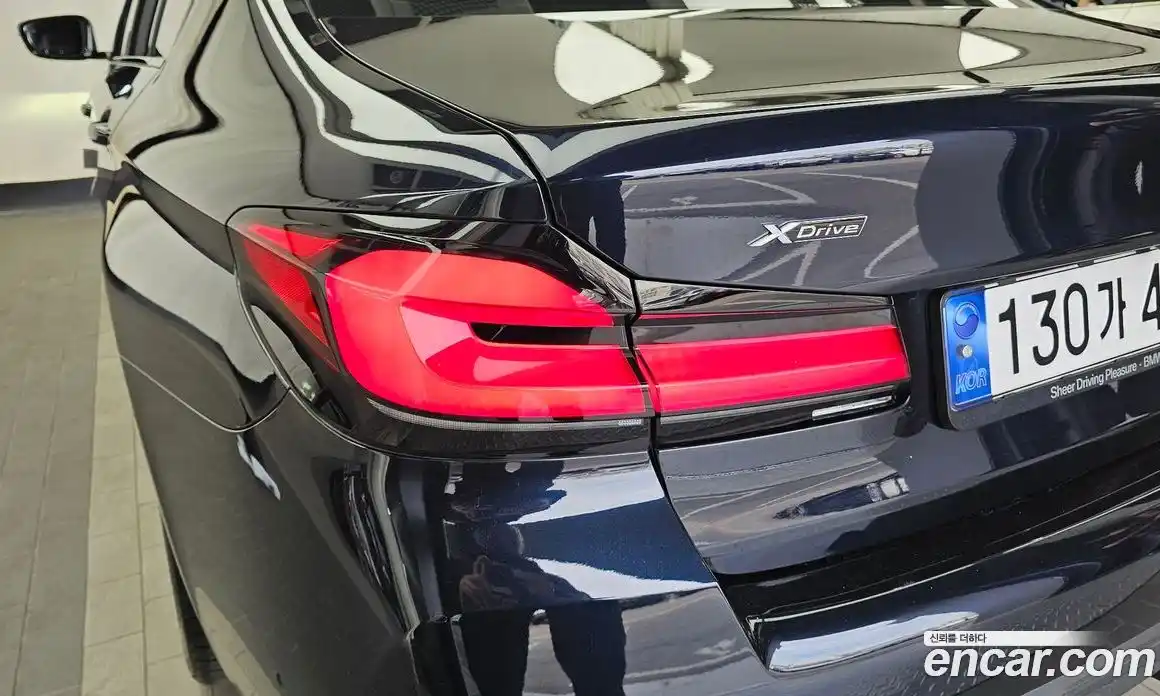 BMW 5-Series 2023 2.0 гидро, фото 9