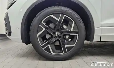 Volkswagen Touareg 2025 3.0 автомат (гидро), миниатюра 5