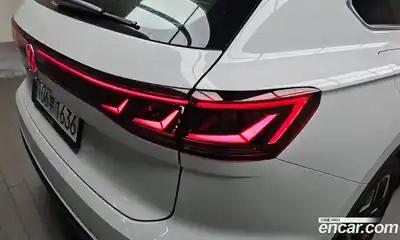 Volkswagen Touareg 2025 3.0 автомат (гидро), миниатюра 9