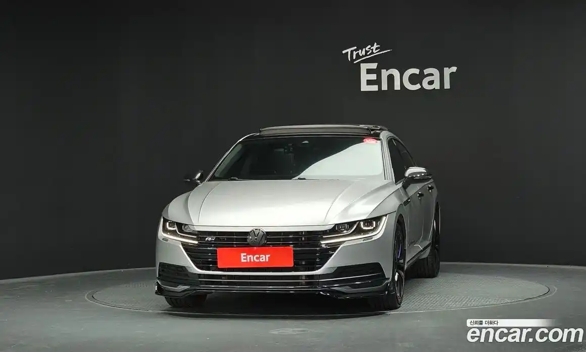 Volkswagen Arteon 2020 2.0 автомат (гидро), фото 3