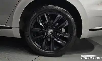 Volkswagen Arteon 2020 2.0 автомат (гидро), миниатюра 7